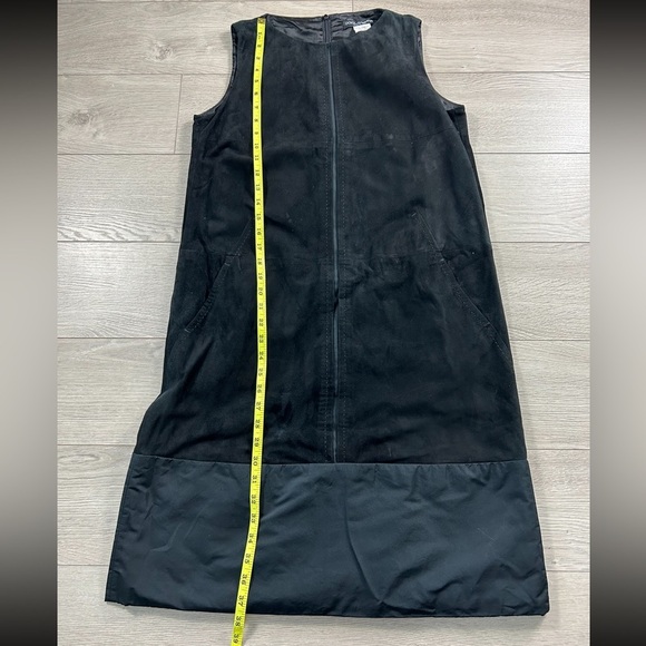 Dolce & Gabbana Black Suede Crew Neck Knee Length Dress - Picture 11 of 13